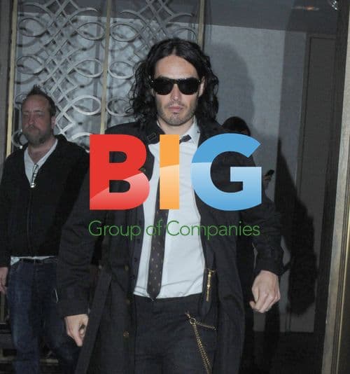Russell Brand Leaving Restaurant