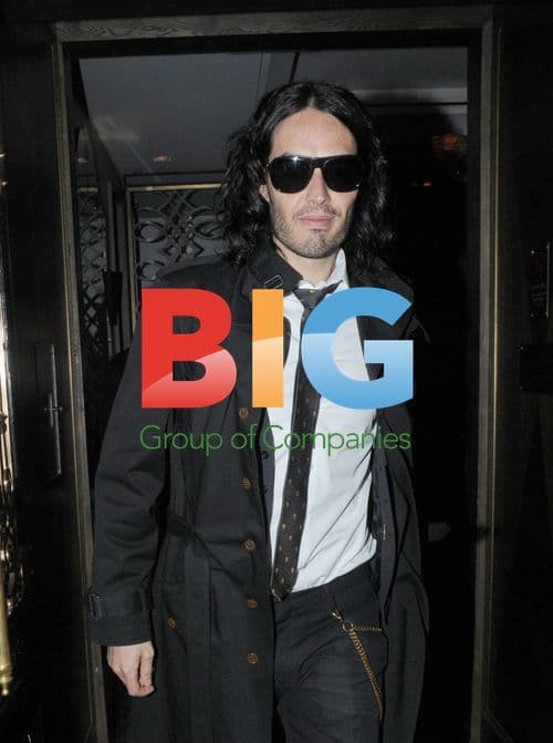 Russell Brand Leaving Scotts Restaurant