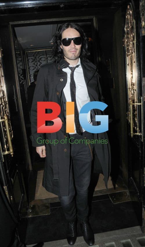 Russell Brand Leaving Scotts Restaurant