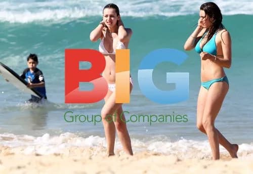 Nigella Lawson's daughter Cosima sunbathes on Bondi beach