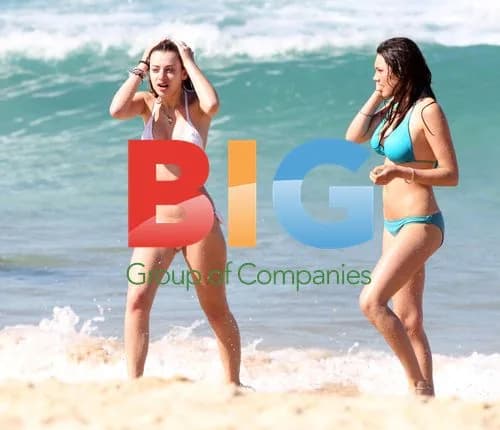 Nigella Lawson's daughter on Bondi beach