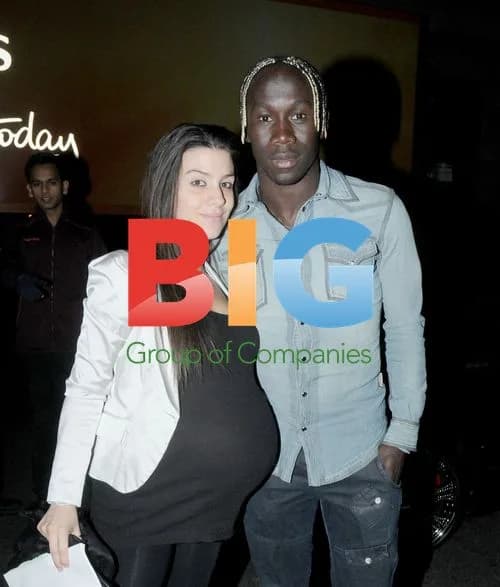 Bacary Sagna and pregnant wife out in London