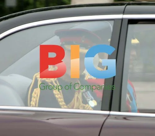 Royal Family Arrives for Royal Wedding