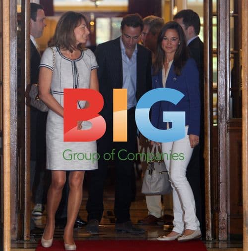 Kate Middleton's family leaving hotel