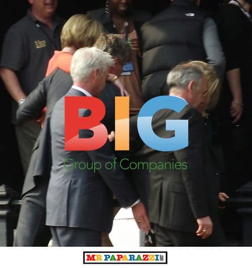 Phillip Schofield and Etchingham backstage