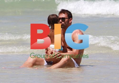 Adriana Lima with family on Miami beach