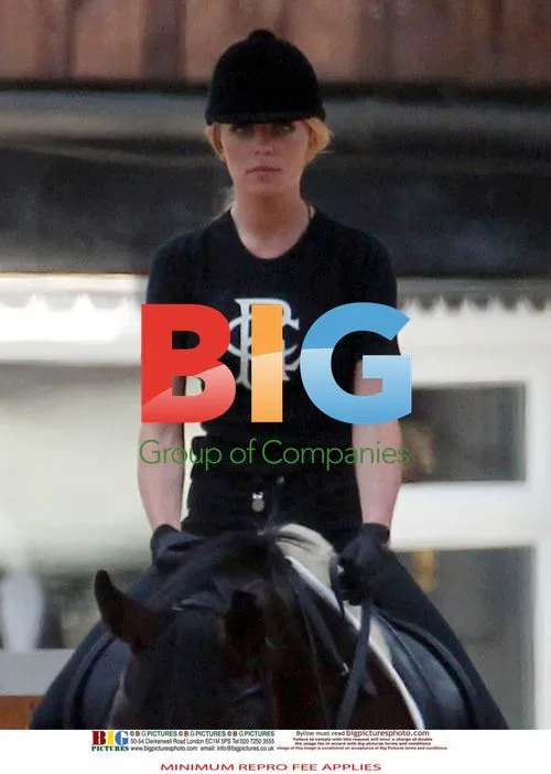 Abigail Clancy-Crouch, Peter Crouch, and daughter Sophia enjoy day at stables