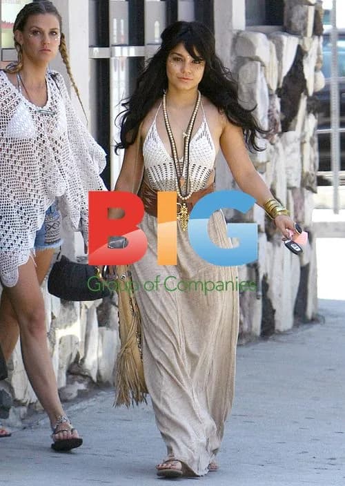 Vanessa Hudgens Exits Liquor Store with Friend