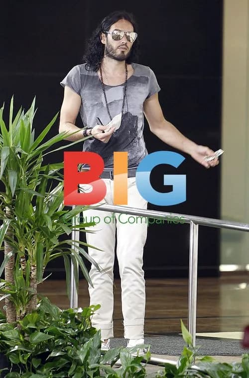 Katy Perry and Russell Brand Lunch in Beverly Hills