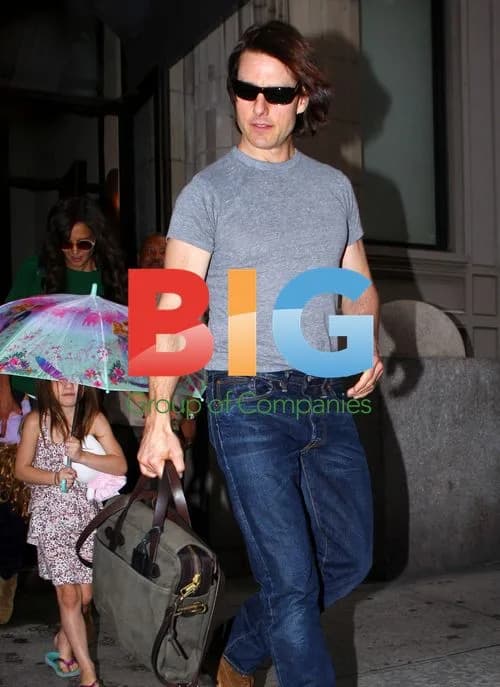 Tom Cruise Family Outing in NYC