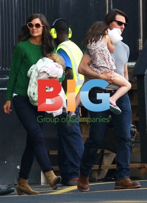 Tom Cruise, Katie Holmes, and Suri Cruise at Heliport