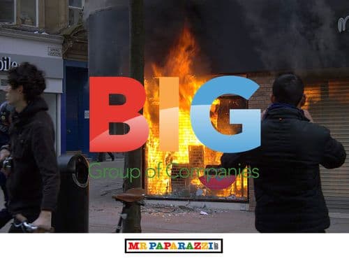 Riots and Looting in Manchester, UK