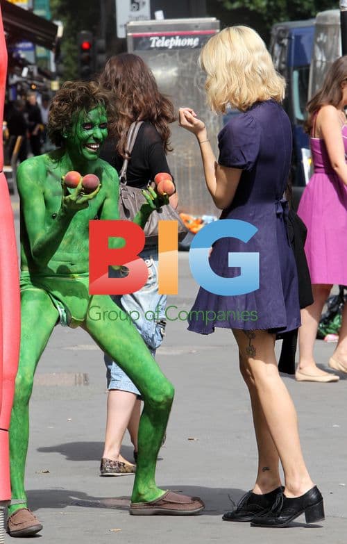 Peaches Geldof Pranked by 'The Pranker' in London