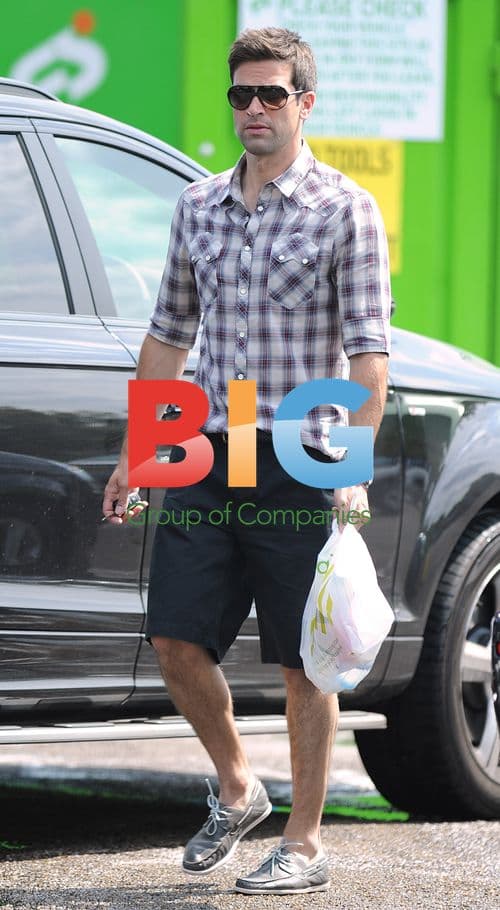 Katherine Jenkins and Gethin Jones Shopping