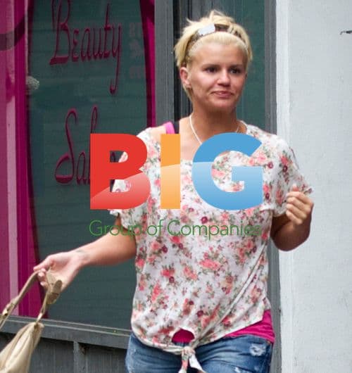 Kerry Katona Spotted at Nandos and Beauty Salon