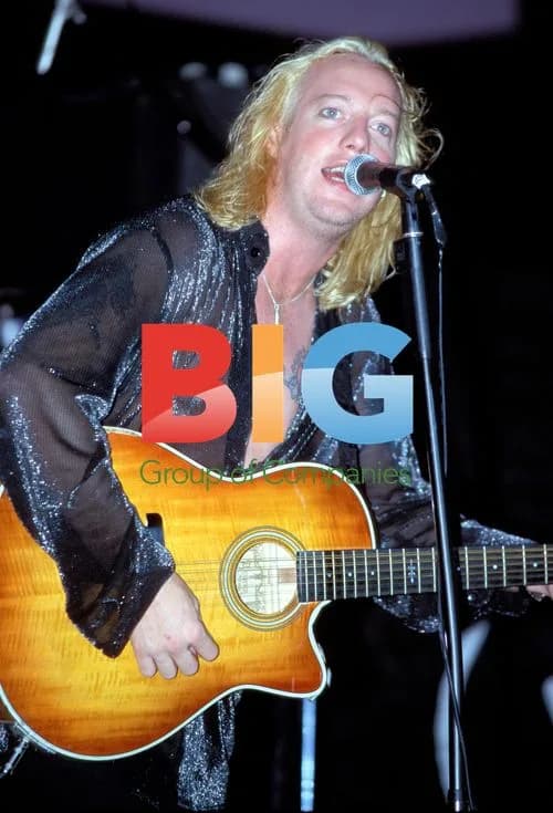 Jani Lane of Warrant, found dead in 2011