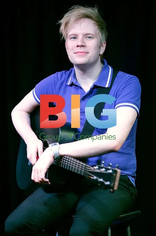 Patrick Stump Performing at SNO