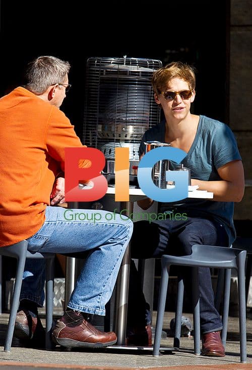 Rhys Wakefield out to lunch in Sydney