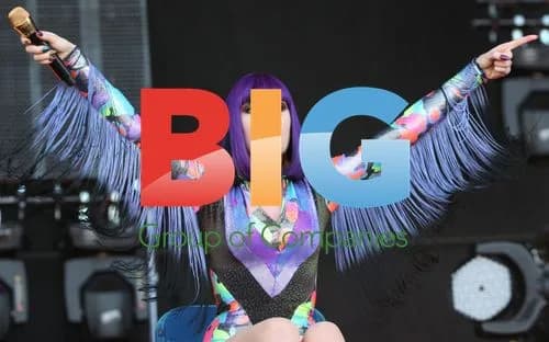 Jesse J at V Festival