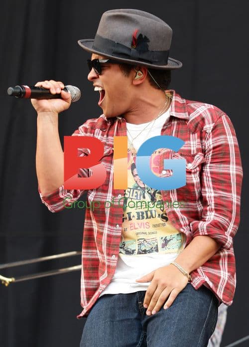 Bruno Mars performs at V Festival