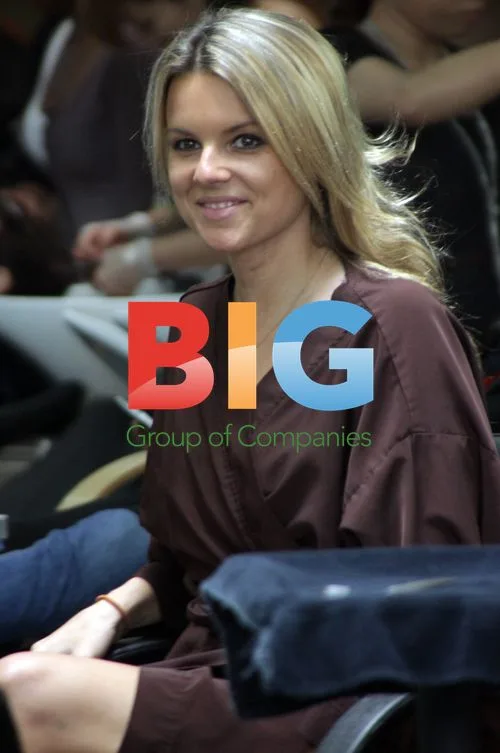 Ali Fedotowsky and Roberto Martinez Spotted at Beauty Salon