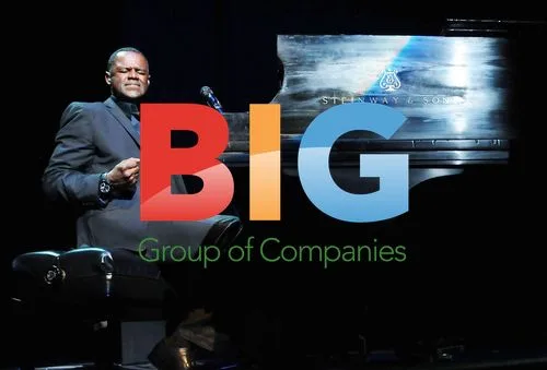 Brian McKnight Performs in Miami