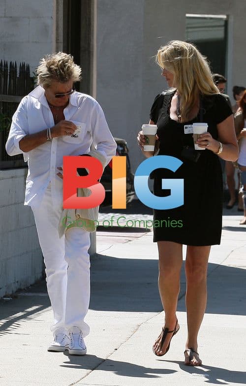 Rod Stewart Family Leaves Hospital