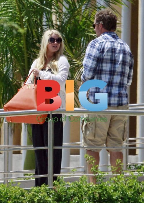 Jessica Simpson and Eric Johnson Depart LA