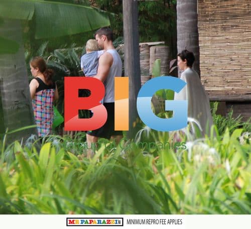 Dannii Minogue and Kris Smith on Holiday