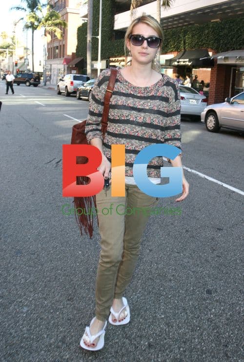 Emma Roberts Gets Manicure in LA