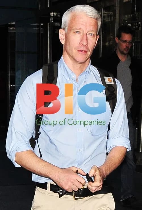Anderson Cooper Leaves CNN Building