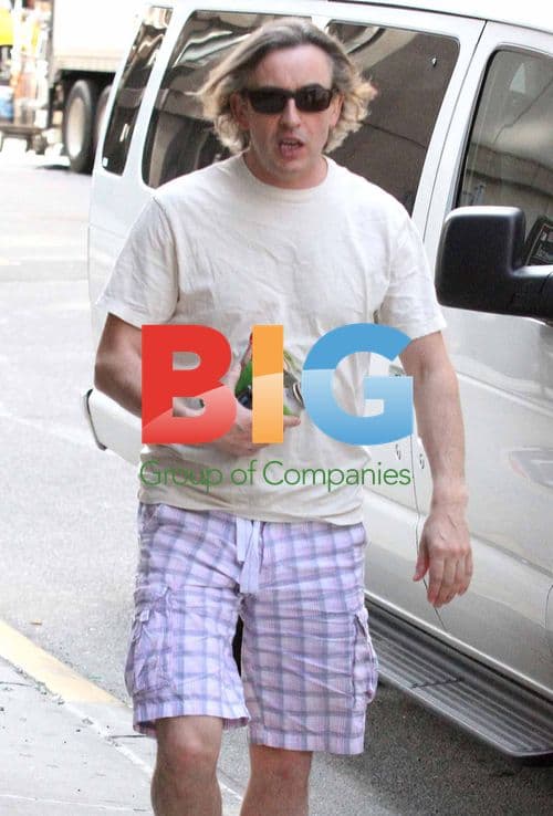 Steve Coogan on Set of "What Maisie Knew"