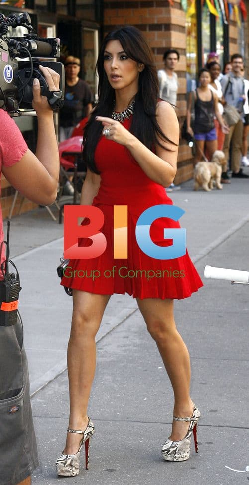 The Kardashians Visiting NYC Stores