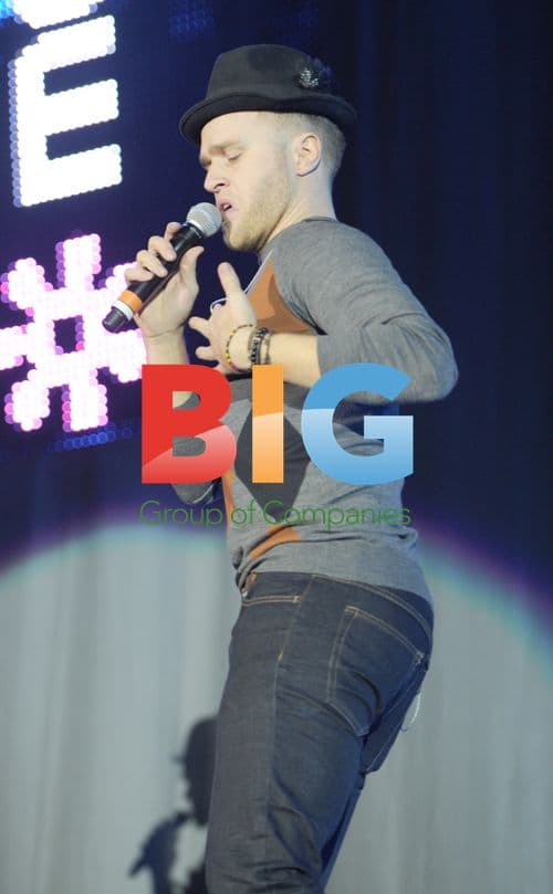 Olly Murs Performs at Metro Radio Live 2011