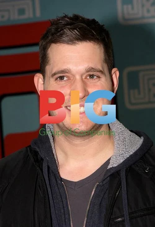 Michael Buble Signing Autographs