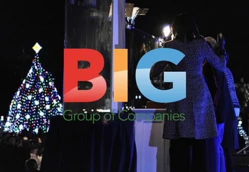 Obama Family at 2011 National Christmas Tree Lighting
