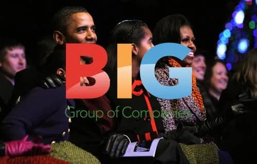 Obama Family at National Christmas Tree Lighting