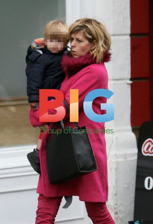 Kate Garraway out with kids, Primrose Hill