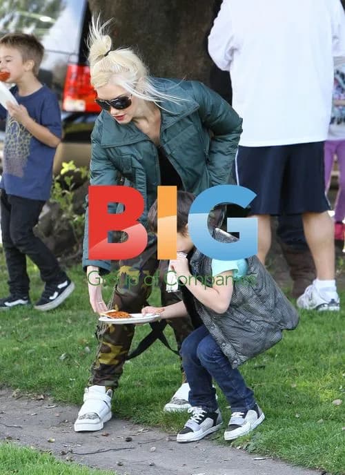 Gwen Stefani and Family at Birthday Party