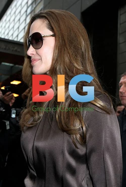 Angelina Jolie Leaving New York Hotel