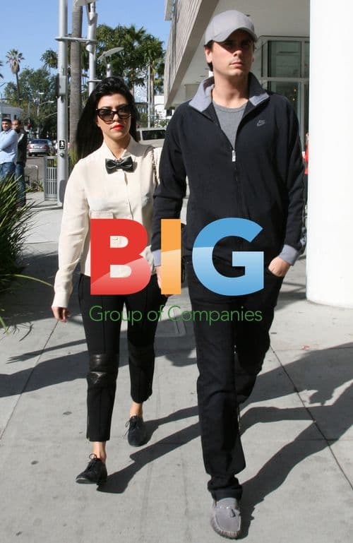 Kourtney Kardashian and Scott Disick Grab Lunch