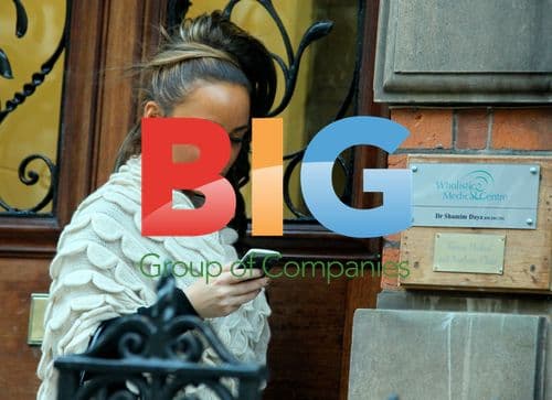 Chelsee Healey visits physiotherapist in London