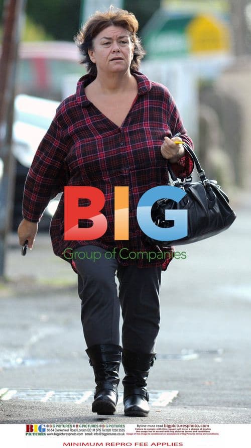 Dawn French Goes Shopping