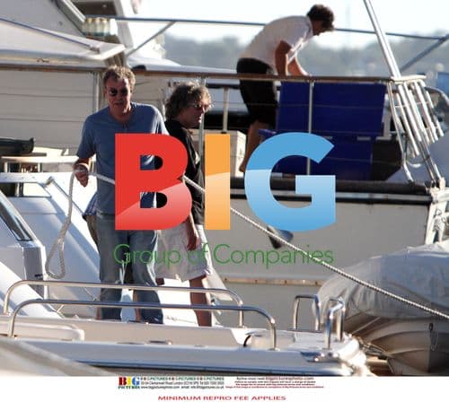 Top Gear hosts relax on luxury boat in Australia