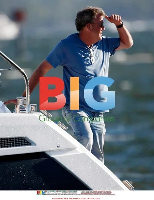 Jeremy Clarkson and James May on Powerboat
