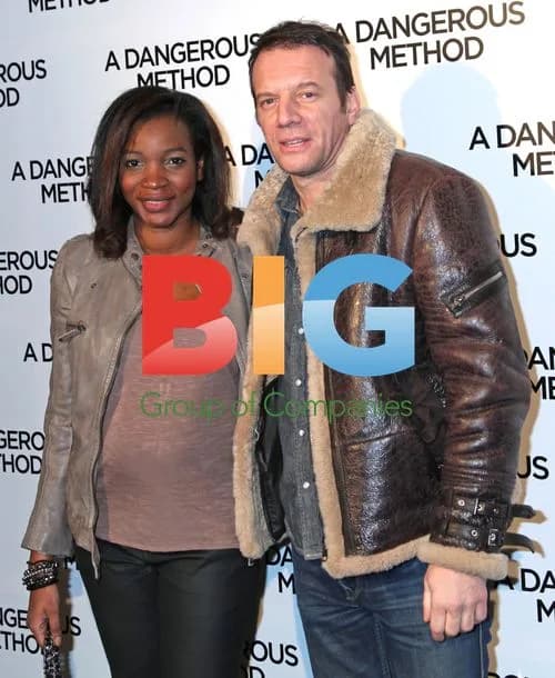 Stars arrive for "A Dangerous Method" premiere in Paris