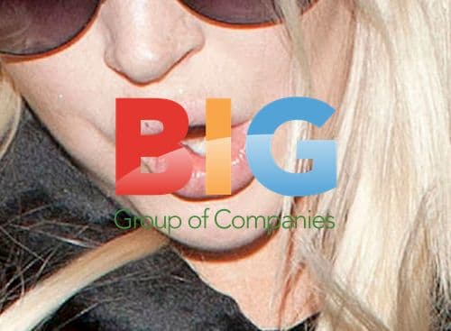 Lindsay Lohan Leaving LAX Airport