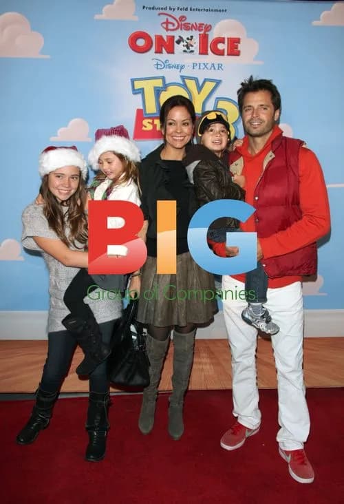 Brooke Burke and David Charvet at Disney On Ice