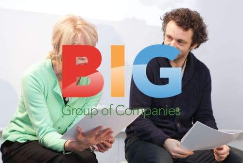 Joanna Lumley and Michael Sheen Read to Children