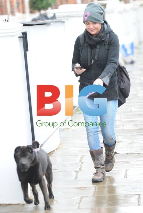 Gail Porter Walks Dog in London